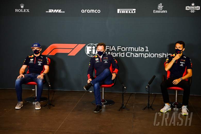 (L to R): Max Verstappen (NLD) Red Bull Racing; Christian Horner (GBR) Red Bull Racing Team Principal; and Alexander Albon (THA) Red Bull Racing, in the FIA Press Conference.