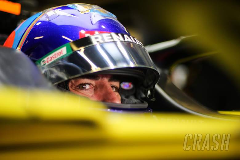 Fernando Alonso (ESP) Renault F1 Team RS20.