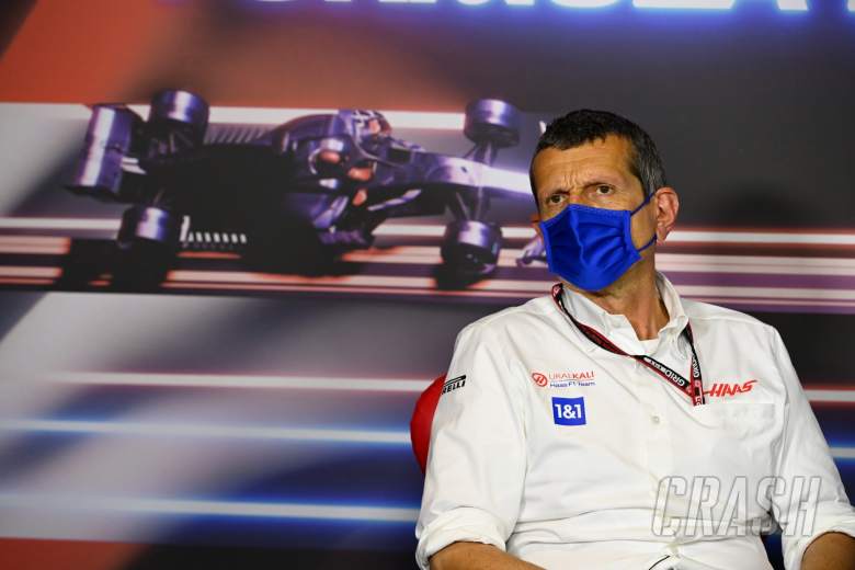 Guenther Steiner（ITA）HAAS F1队列在FIA新闻发布会上。