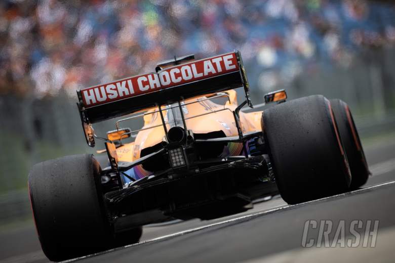 Daniel Ricciardo (AUS) McLaren MCL35M.