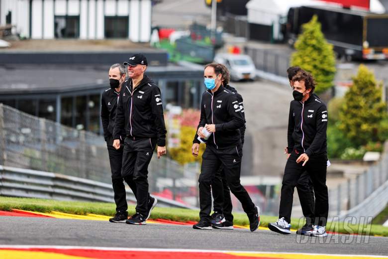 Fernando Alonso (ESP) Alpine F1 Team walks the circuit with the team.