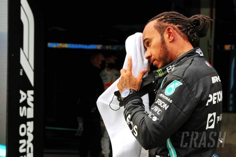 Fastest in qualifying Lewis Hamilton (GBR) Mercedes AMG F1 in parc ferme.