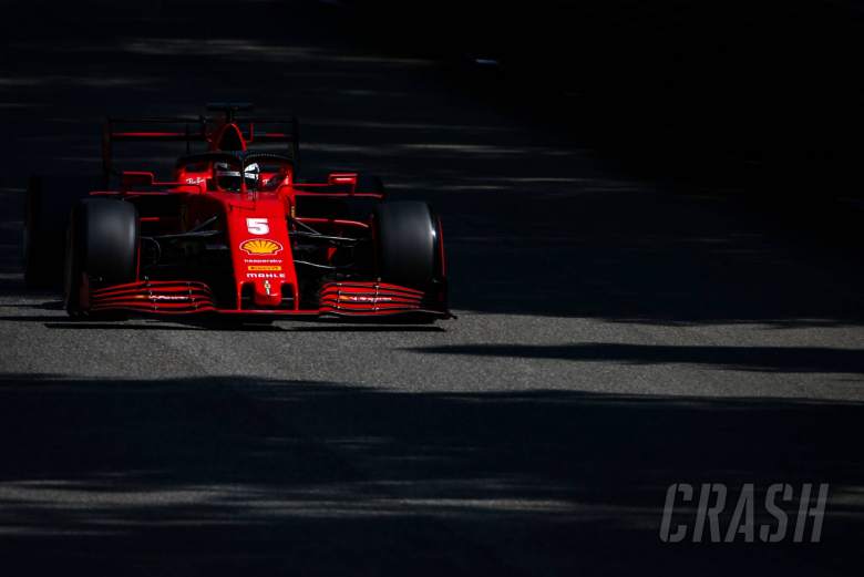 Ferrari mengelak dari rumor yang menukik ahli mesin Mercedes Andy Cowell