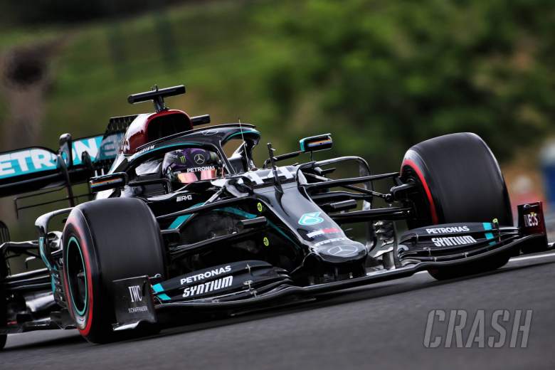 Hamilton mengklaim kemenangan dominan kedelapan GP Hungaria F1