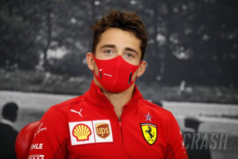 Leclerc menjelaskan mengapa dia mengemudi tanpa sabuk pengaman di F1 GP Spanyol