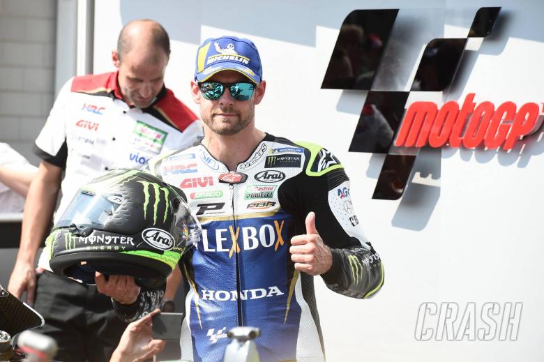 Crutchlow secures one-year contract extension with Honda