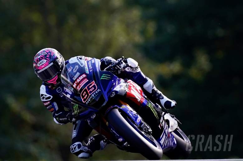 Tarran Mackenzie to defend BSB title with McAMS Yamaha in 2022