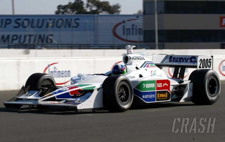 Franchitti signs extension with AGR for 2005.