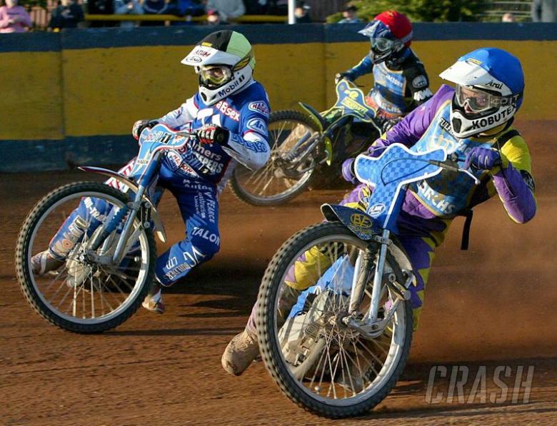 Schlein and Woodward shape up for local bout