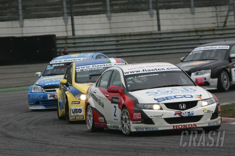 ETC: Bumper field for Touring Car Cup.