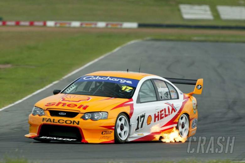 DJR secures new V8 sponsorship for 2004.
