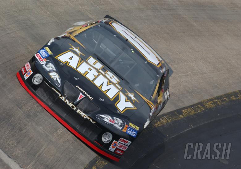 Vickers gets US Army Pontiac for final four races.