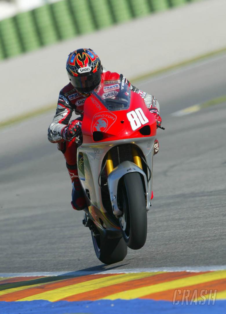 Bayliss shines, but Biaggi fastest as 2003 ends.