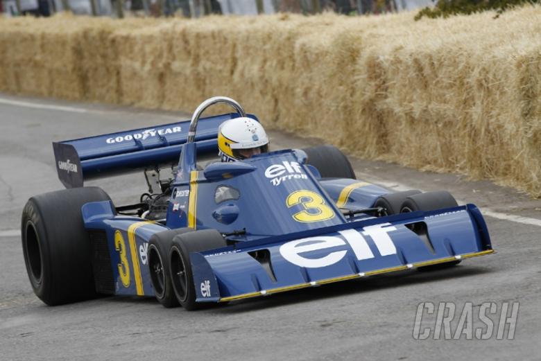 Scheckter demos Tyrrell six-wheeler at CarFest South