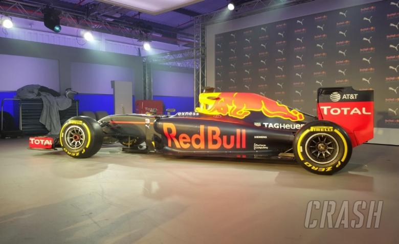 Red Bull unveils livery for 2016 F1 challenger