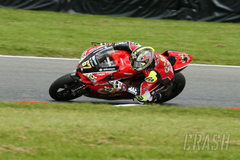 Byrne under outright lap record at Thruxton