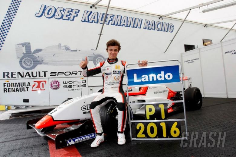 Lando Norris claims McLaren BRDC Award