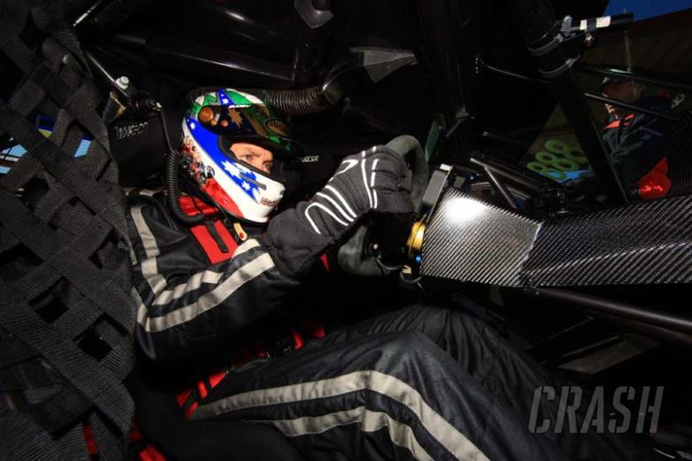 Bayliss to make V8 Supercar race debut.