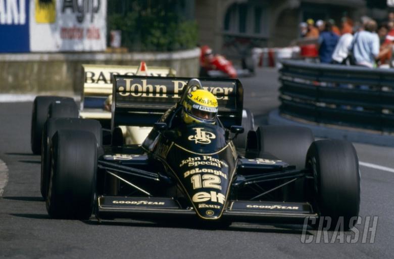 Fans to have say as Lotus goes back to black