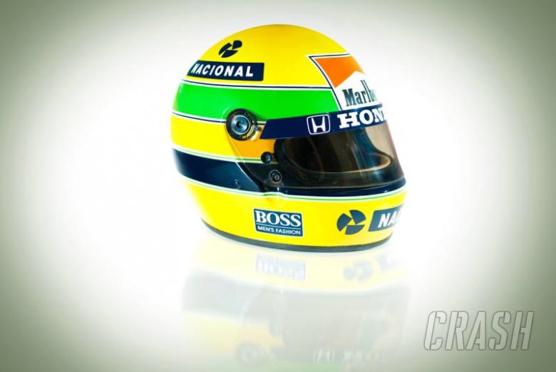 Rare Senna helmet 'headlines' auction lots