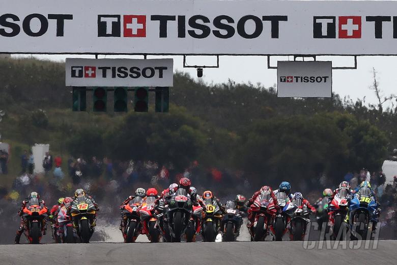 Start, MotoGP race, Portuguese MotoGP. 24 April