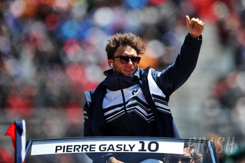 Pierre Gasly (FRA) AlphaTauri on the drivers parade.. Formula 1 World Championship, Rd 9, Canadian Grand Prix, Montreal,