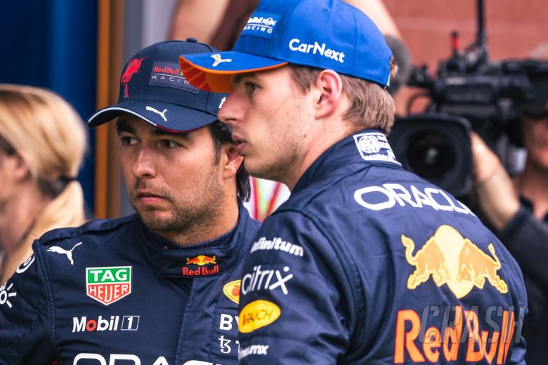 (L to R): Sergio Perez (MEX) Red Bull Racing with team mate Max Verstappen (NLD) Red Bull Racing in qualifying parc ferme.
