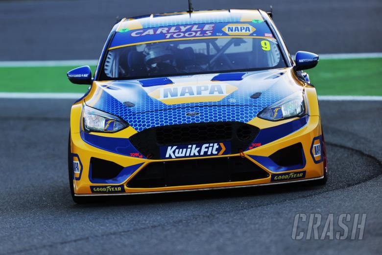 Dan Cammish (GBR) - NAPA Racing UK Ford Focus