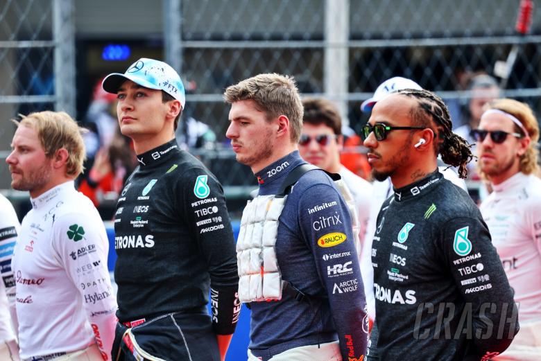 (L to R): George Russell (GBR) Mercedes AMG F1; Max Verstappen (NLD) Red Bull Racing; and Lewis Hamilton (GBR) Mercedes AMG