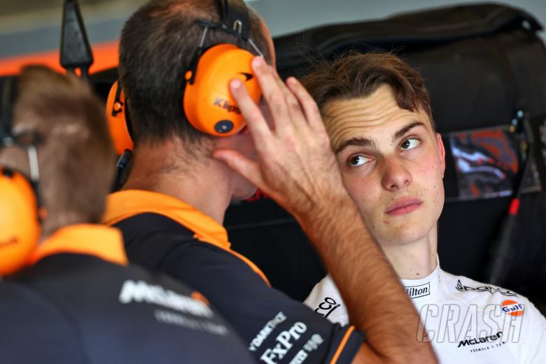 Oscar Piastri (AUS) McLaren. Formula 1 Testing, Yas Marina Circuit, Abu Dhabi, Monday.
- www.xpbimages.com, EMail: