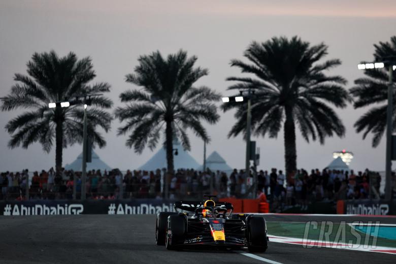 Max Verstappen (NLD) Red Bull Racing RB19. Formula 1 World Championship, Rd 23, Abu Dhabi Grand Prix, Yas Marina Circuit,