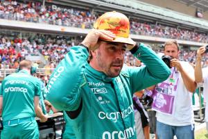 Fernando Alonso (ESP) Aston Martin F1 Team on the grid. Formula 1 World Championship, Rd 8, Spanish Grand Prix, Barcelona,