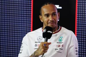 Lewis Hamilton has '100% faith' that Mercedes can 'dethrone' Red