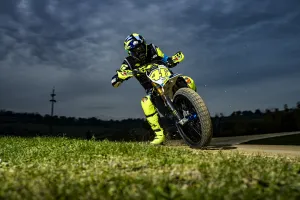 Valentino Rossi at the 100km of champions dirt track race