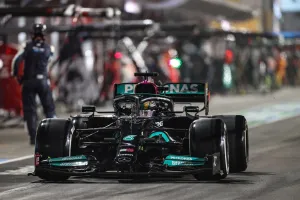 Lewis Hamilton (GBR) Mercedes AMG F1 W12 leaves the pits.