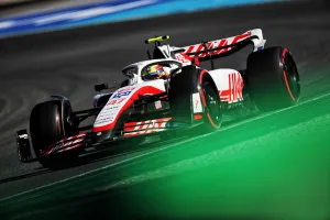 Mick Schumacher (GER) Haas VF-22. Formula 1 World Championship, Rd 16, Italian Grand Prix, Monza, Italy, Race Day. -