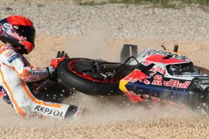 Marc Marquez crash, Portuguese MotoGP. 24 March