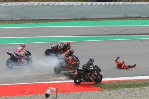 Francesco Bagnaia crash, MotoGP race, Catalunya MotoGP, 3 September