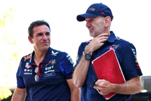 Adrian Newey (GBR) Red Bull Racing Chief Technical Officer (Right) with Pierre Wache (FRA) Red Bull Racing Technical