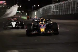 Max Verstappen (NLD ) Red Bull Racing RB19. Kejuaraan Dunia Formula 1, Rd 22, Grand Prix Las Vegas, Las Vegas, Nevada,