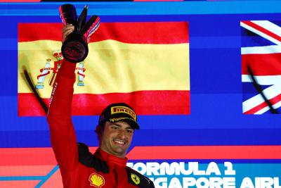 Carlos Sainz celebrates his win at the 2023 Singapore Grand Prix