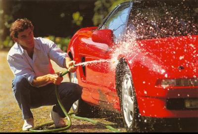 Senna cleaning the aforementioned Honda NSX