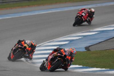 Jack Miller leads Brad Binder, 2024 MotoGP Thai Grand Prix. Credit: Gold and Goose