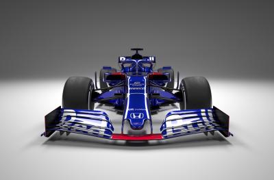 Toro Rosso reveals 2019 F1 challenger in online launch