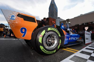 IndyCar: Lundgaard Memimpin Latihan Pembuka di Nashville