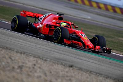 Giovinazzi unfazed by rise of Ferrari juniors as he targets F1 improvements
