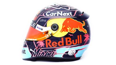 Verstappen reveals spectacular F1 helmet for Miami GP