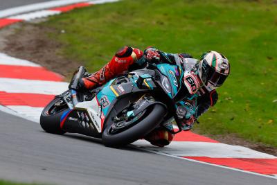 British Superbikes Brands Hatch: Win for Irwin not enough as Ray takes title
