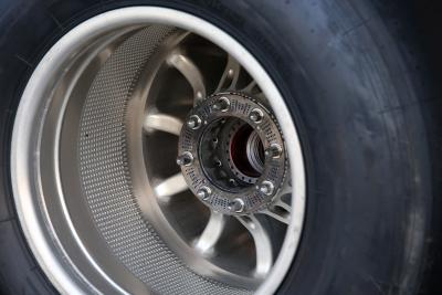 Mercedes, W09, wheels,