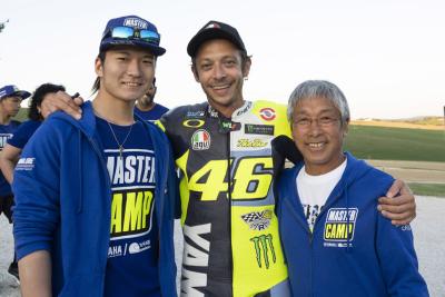 Valentino Rossi with Maiki Abe, son of Norrick, and Norrick's father